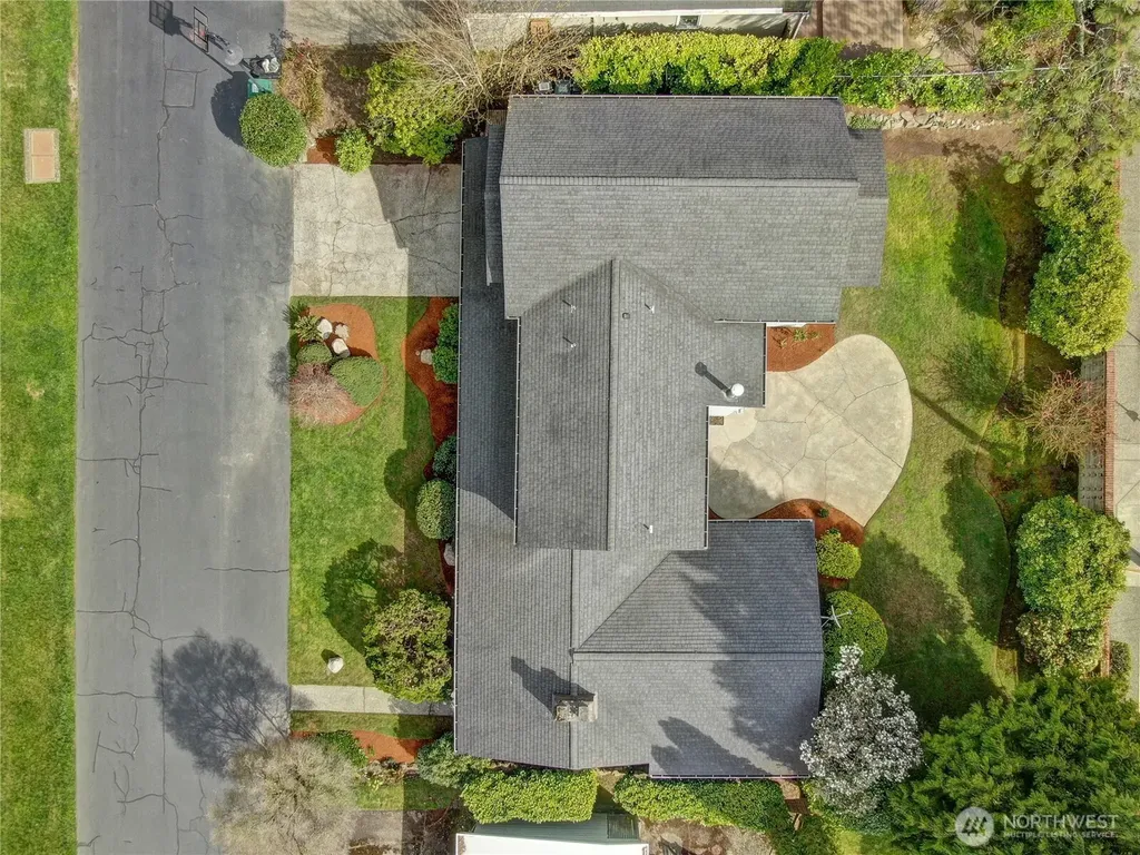 4719 NE Park Place Seattle WA 98115