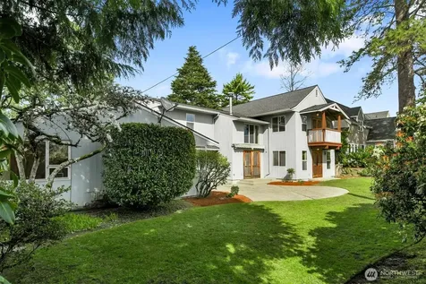 4719 NE Park Place Seattle WA 98115