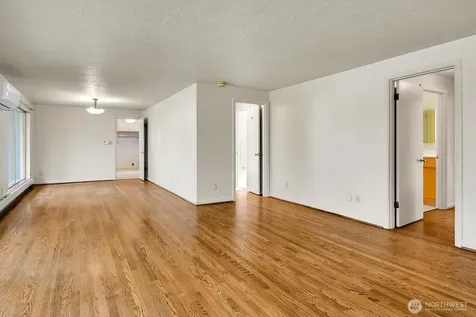 4719 NE Park Place Seattle WA 98115
