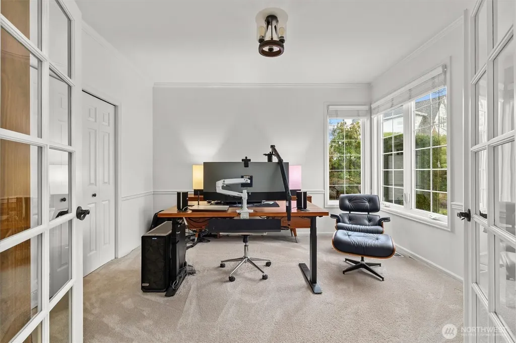 35204 SE Augusta Place Snoqualmie WA 98065