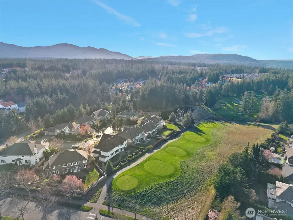 35204 SE Augusta Place Snoqualmie WA 98065