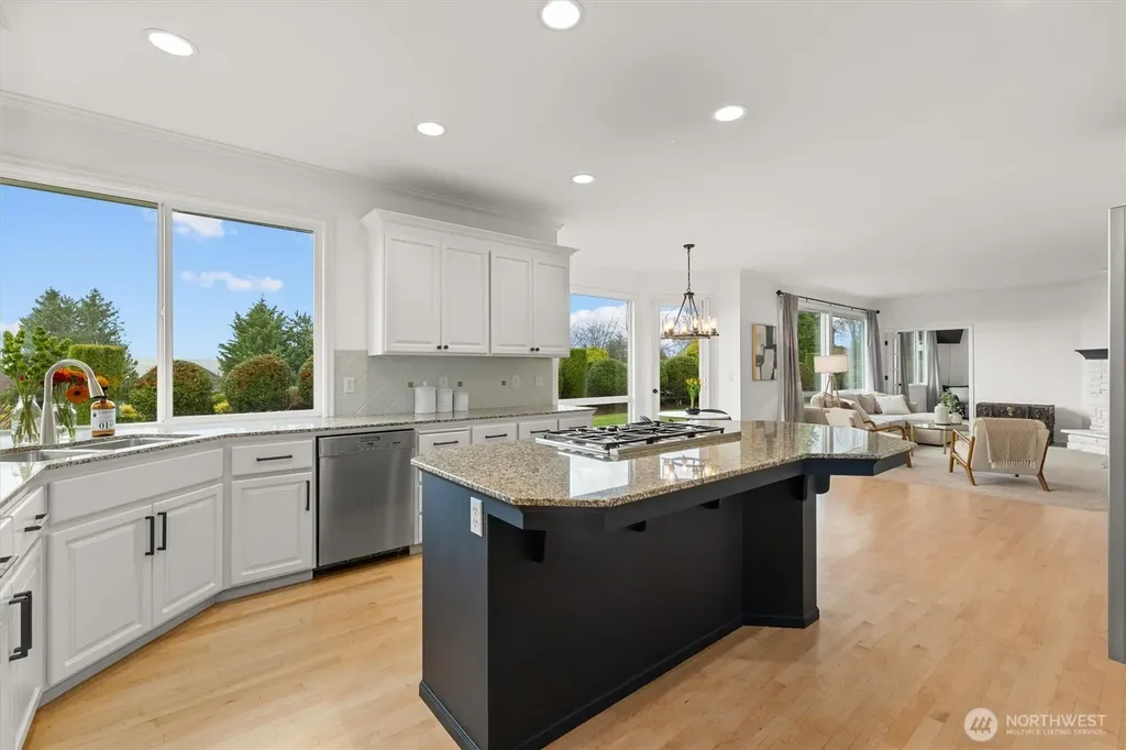 35204 SE Augusta Place Snoqualmie WA 98065