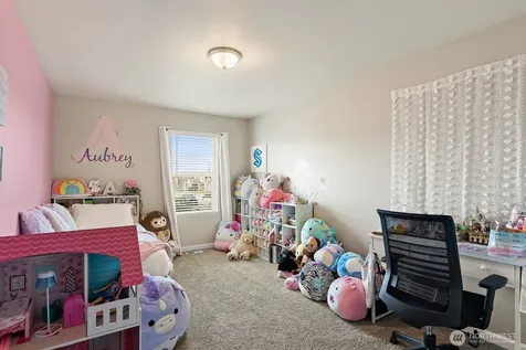 3246 Scotland Alley Mount Vernon WA 98273