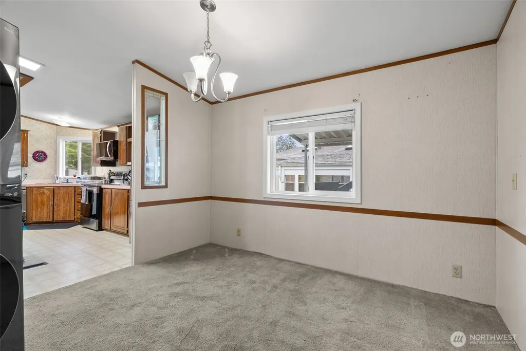 139 NE Saturn Lane Bremerton WA 98311