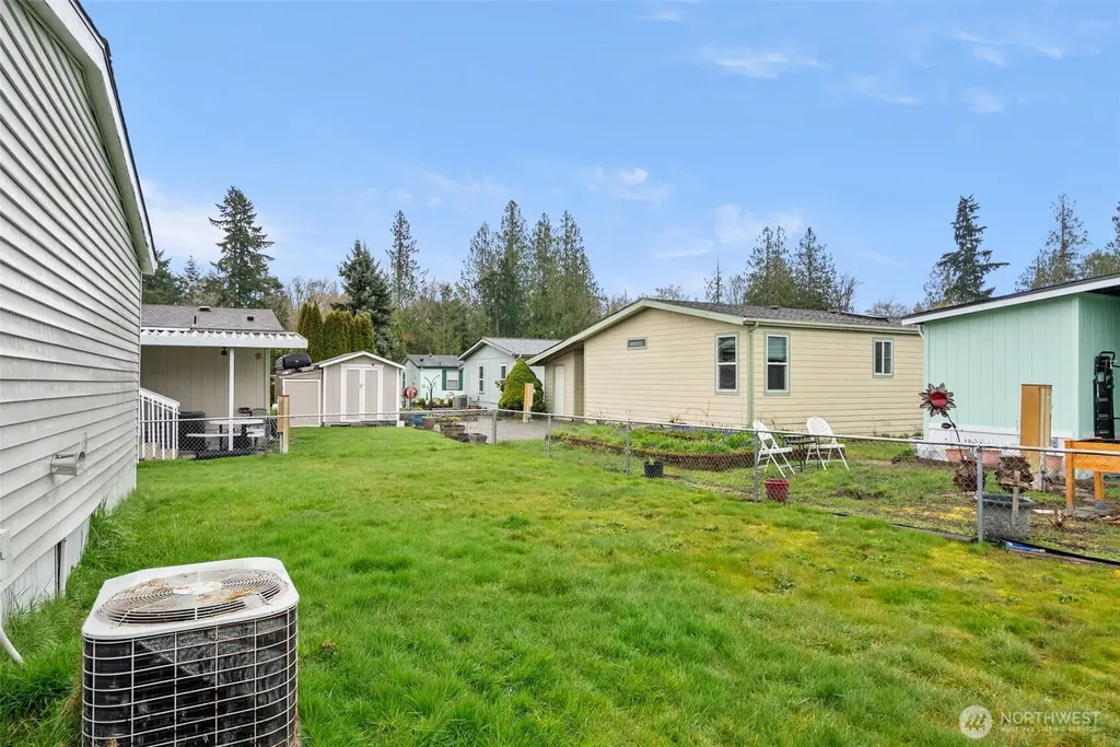 139 NE Saturn Lane Bremerton WA 98311