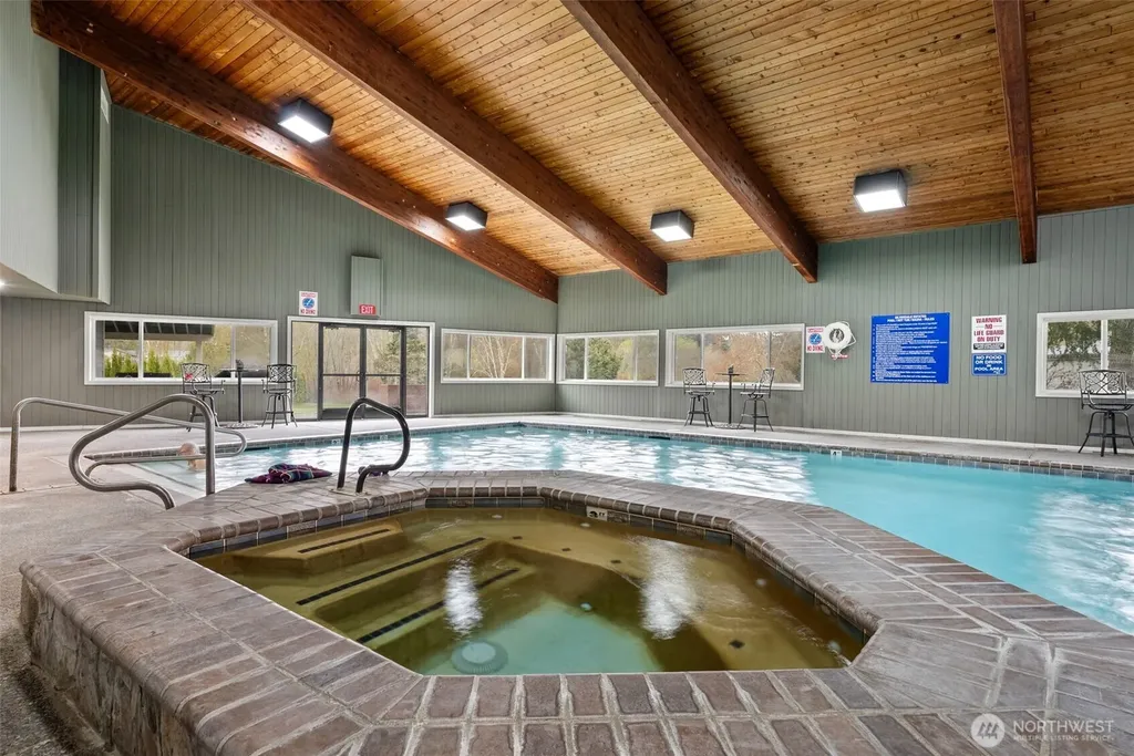 139 NE Saturn Lane Bremerton WA 98311