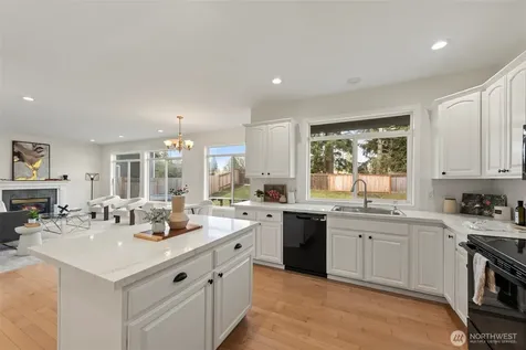 765 Vashon Avenue NE Renton WA 98059
