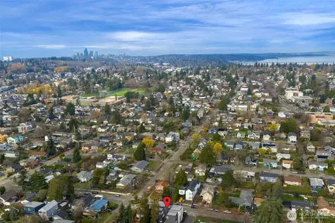 4405 S Holly Street Seattle WA 98118