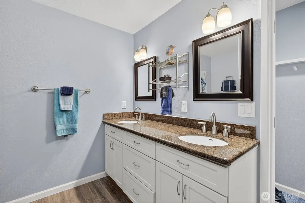 205 W Bolstad Avenue Long Beach WA 98631