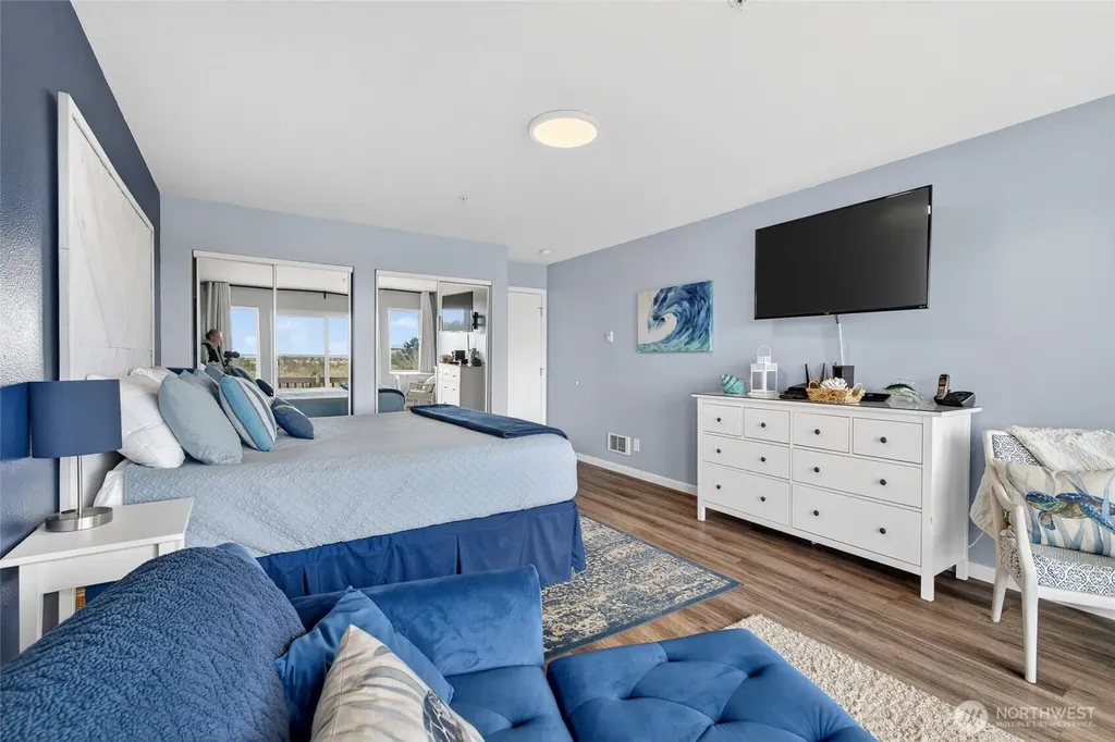 205 W Bolstad Avenue Long Beach WA 98631