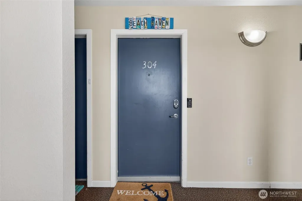 205 W Bolstad Avenue Long Beach WA 98631