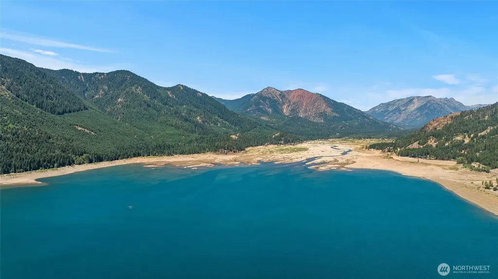 7 Carillon Cove Drive Ronald WA 98940