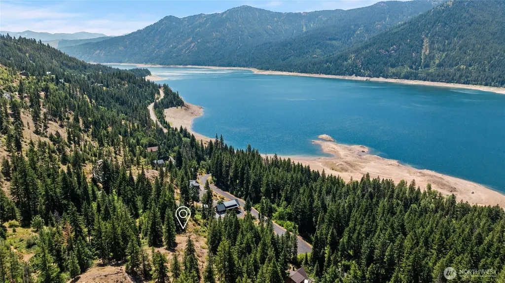 7 Carillon Cove Drive Ronald WA 98940
