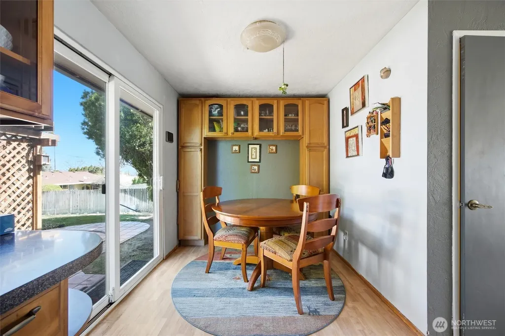 1840 W 11th Avenue Kennewick WA 99337