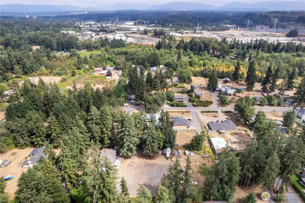 15433 SE 275th Street Kent WA 98042