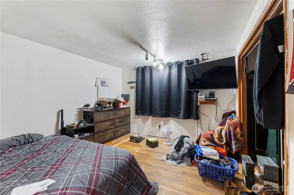15433 SE 275th Street Kent WA 98042