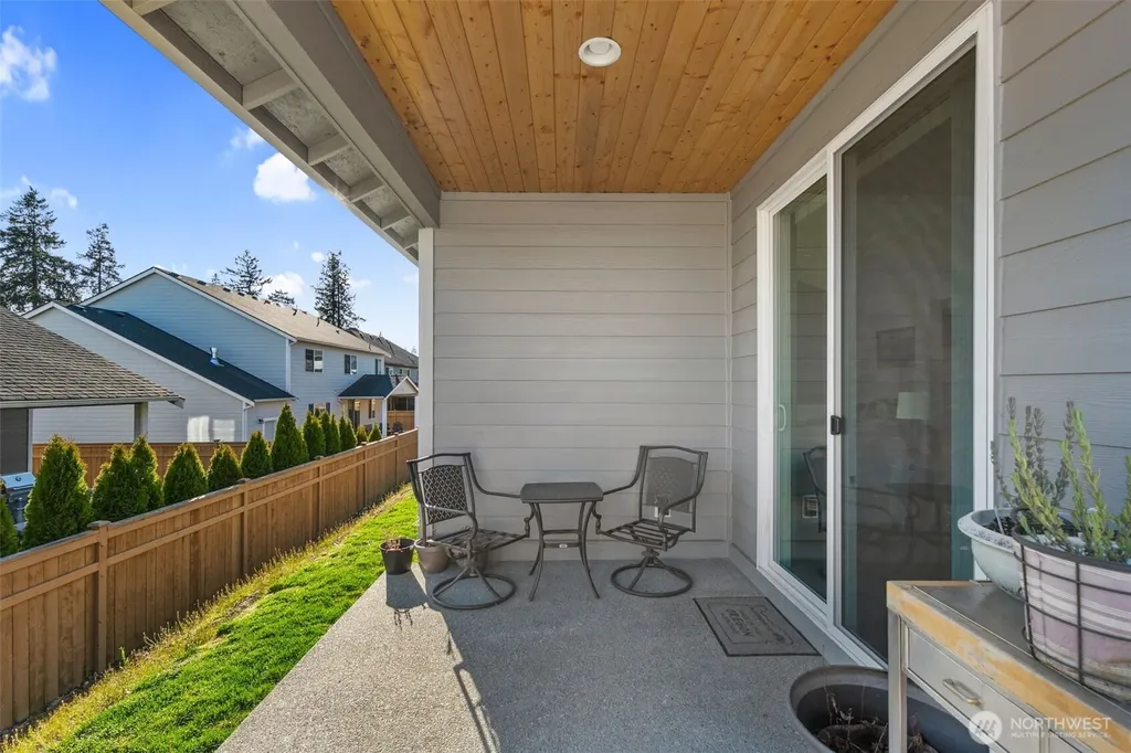 22808 72nd Street E Buckley WA 98321