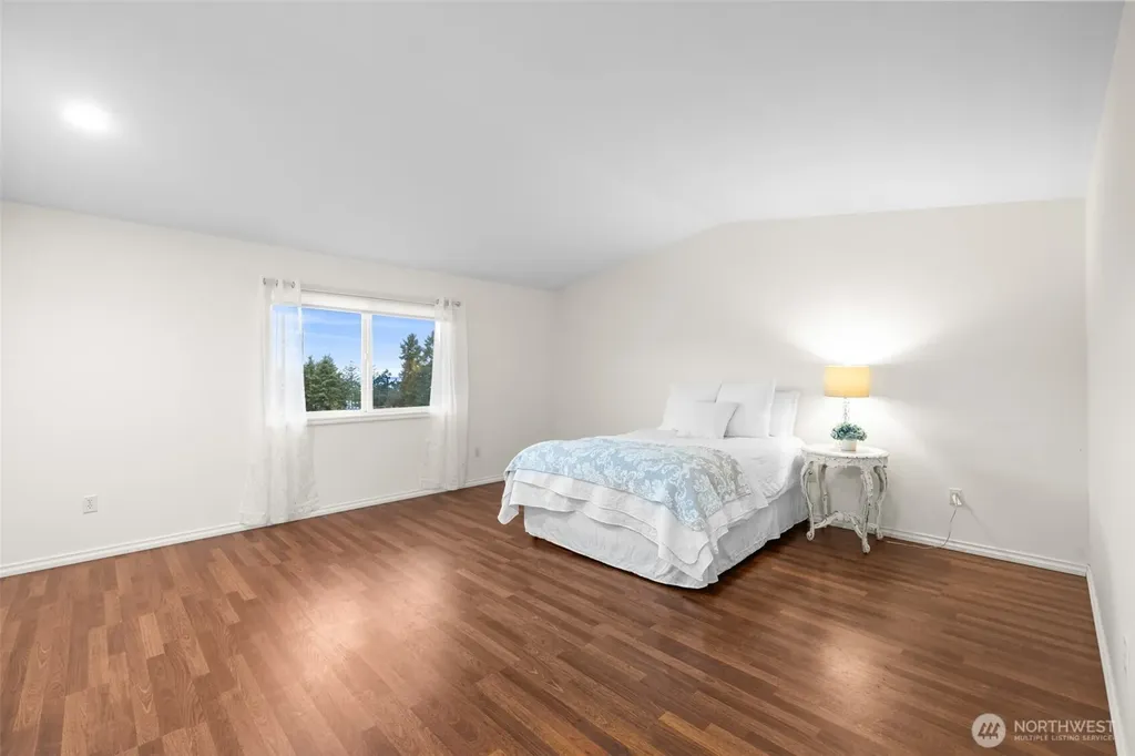382 Discovery View Drive Sequim WA 98382