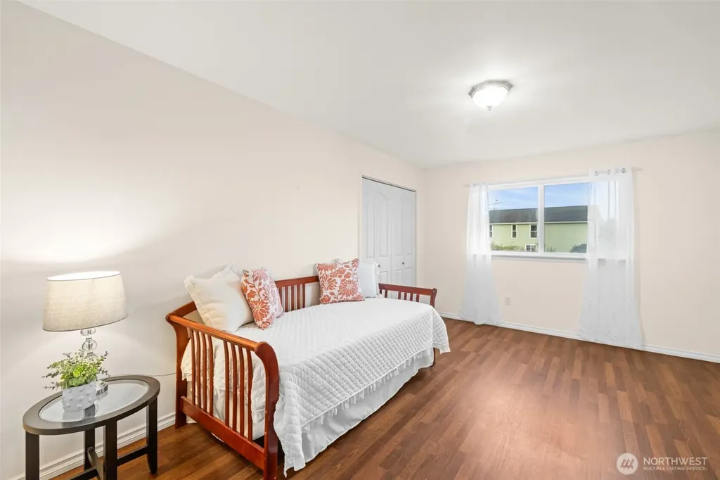 382 Discovery View Drive Sequim WA 98382