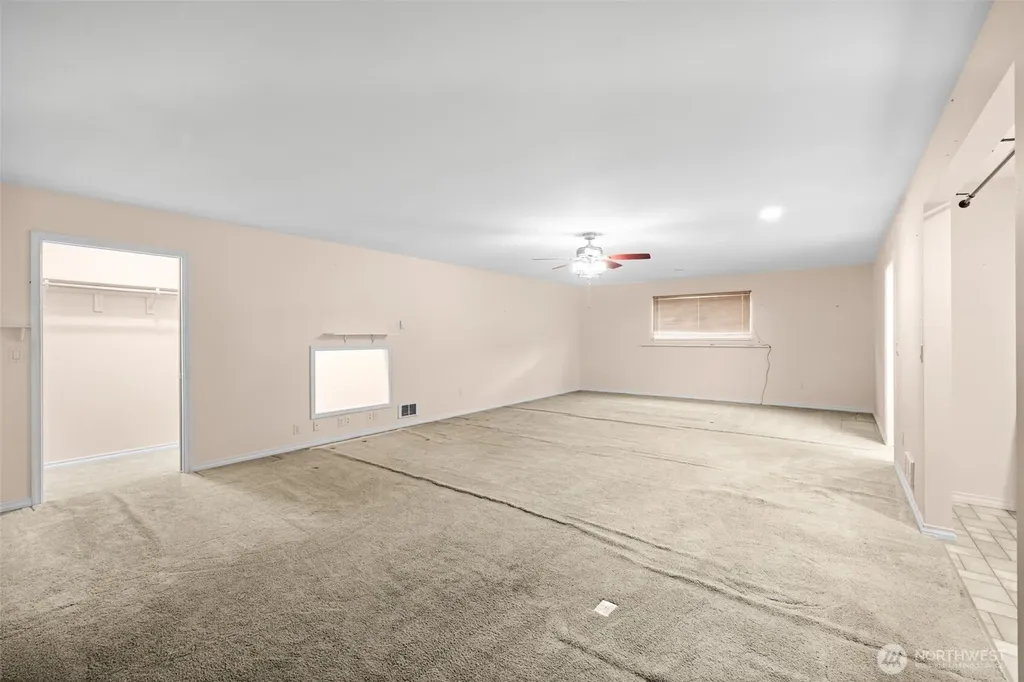 382 Discovery View Drive Sequim WA 98382