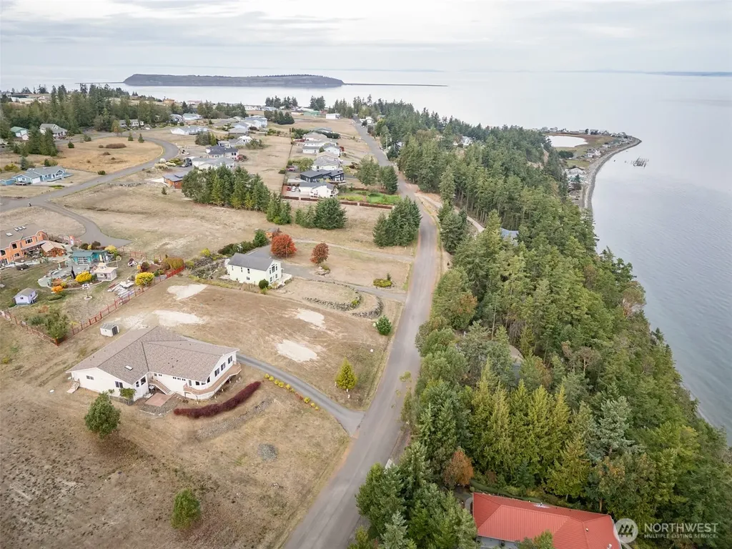382 Discovery View Drive Sequim WA 98382