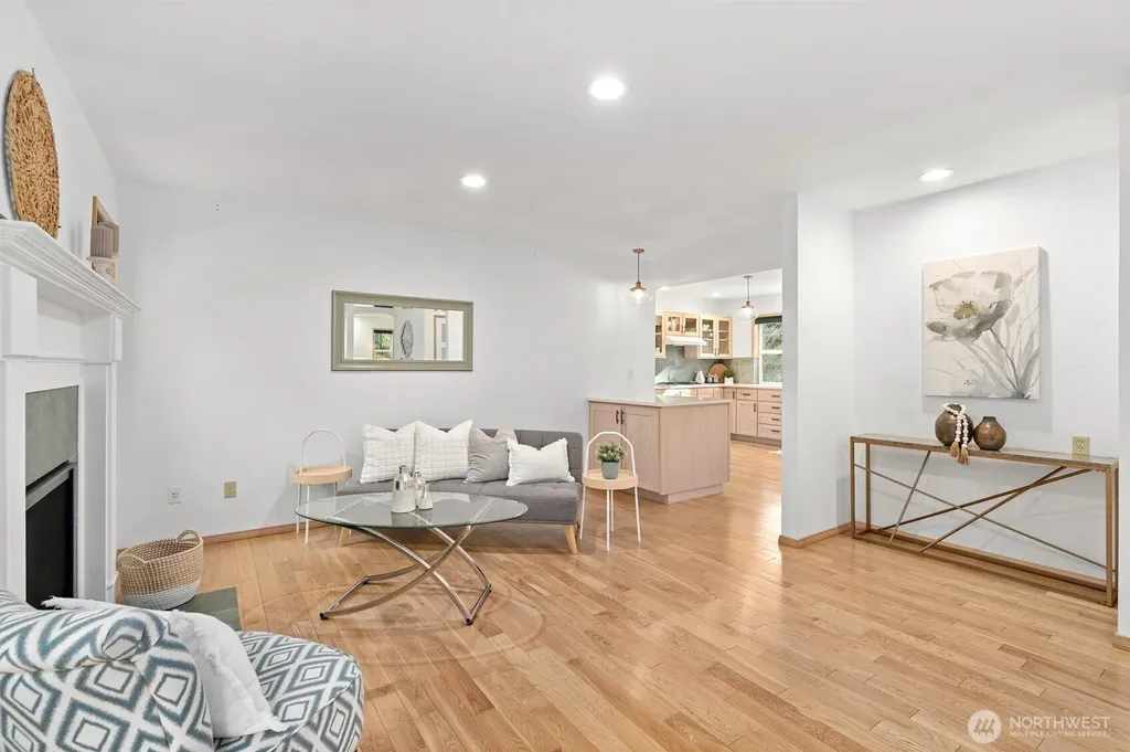 24801 Hillbend Lane NE Kingston WA 98346