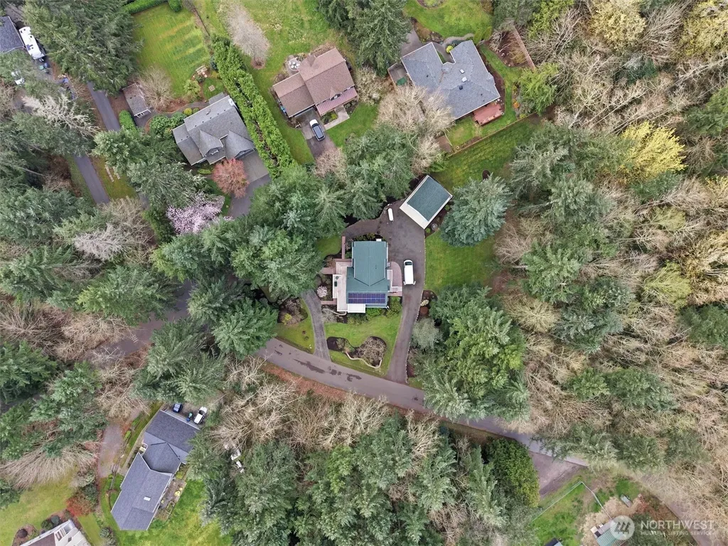 24801 Hillbend Lane NE Kingston WA 98346