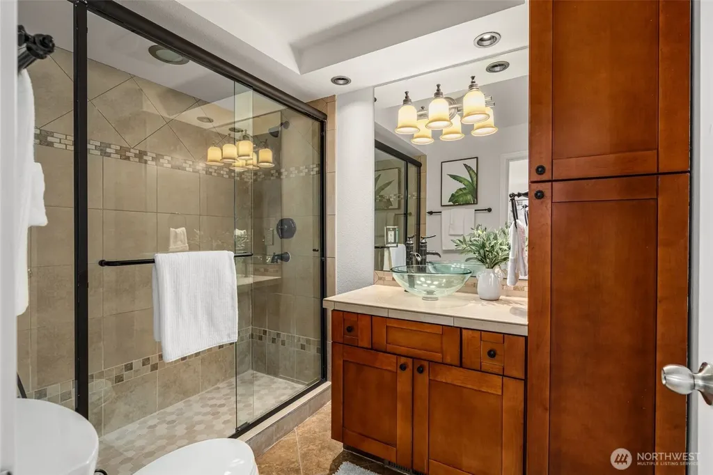 216 167th Place NE Bellevue WA 98008