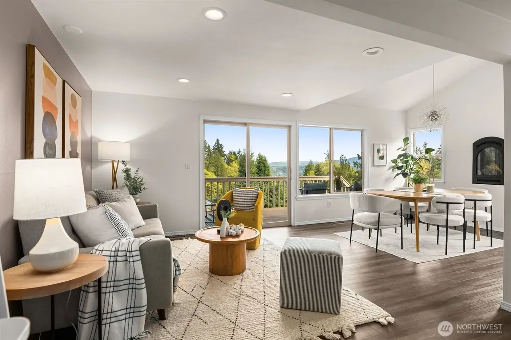 216 167th Place NE Bellevue WA 98008