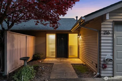 216 167th Place NE Bellevue WA 98008