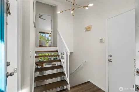 216 167th Place NE Bellevue WA 98008