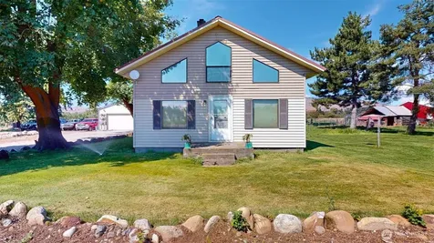 79 Duck Lake Road Omak WA 98841