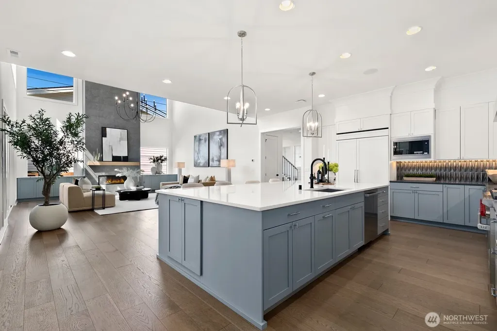 15045 SE 45th Place Bellevue WA 98006