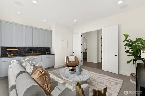 15045 SE 45th Place Bellevue WA 98006