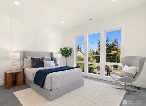 15045 SE 45th Place Bellevue WA 98006