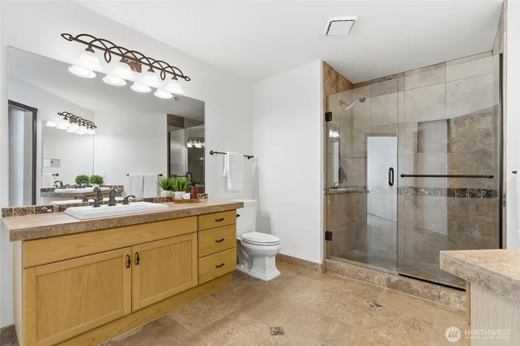 5157 NW Mystic Court Silverdale WA 98383