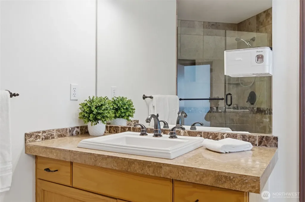 5157 NW Mystic Court Silverdale WA 98383