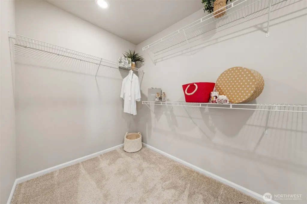 4207 Nettle Dr SE Port Orchard WA 98366