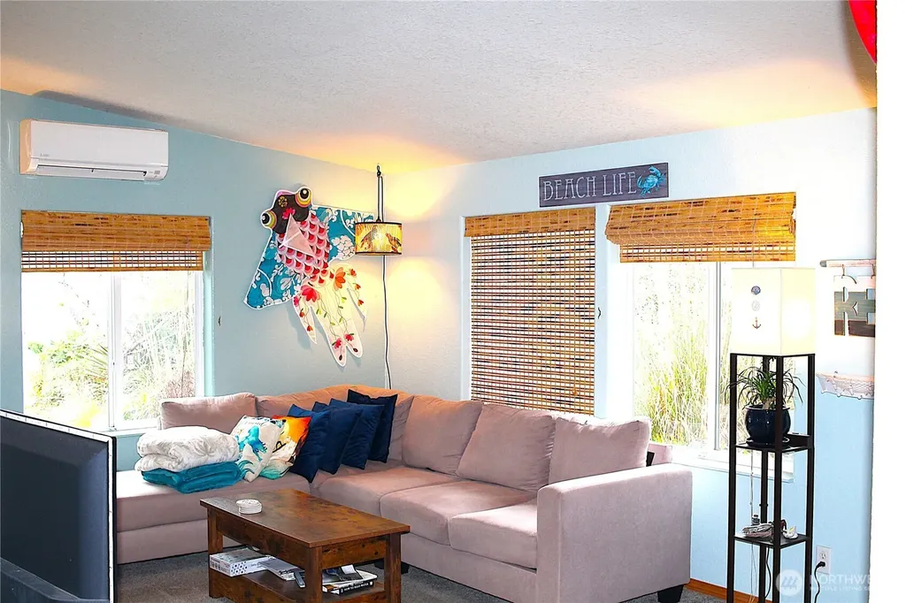 521 N Hoquiam Street Westport WA 98595