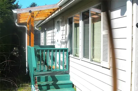 521 N Hoquiam Street Westport WA 98595