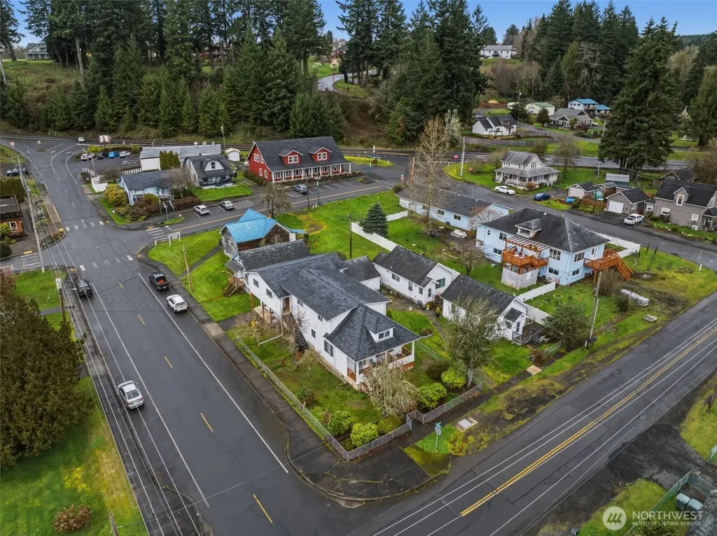 180 2nd Street Cathlamet WA 98612
