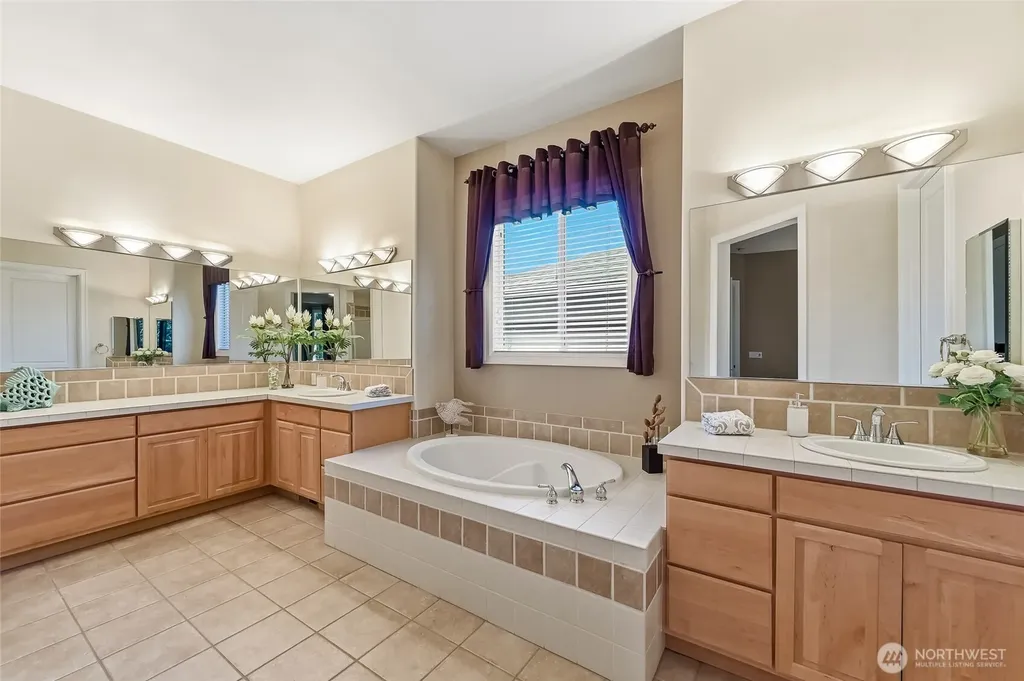 23729 NE 116th Place Redmond WA 98053