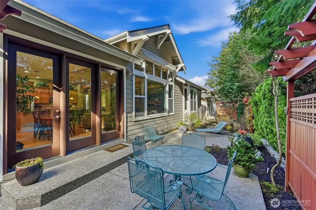 23729 NE 116th Place Redmond WA 98053
