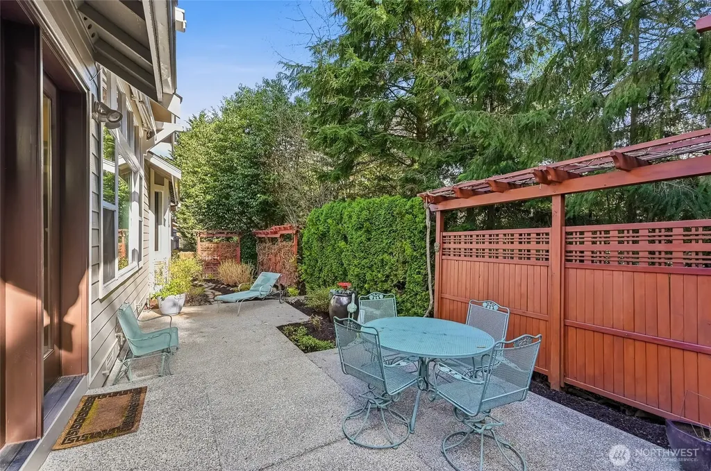 23729 NE 116th Place Redmond WA 98053