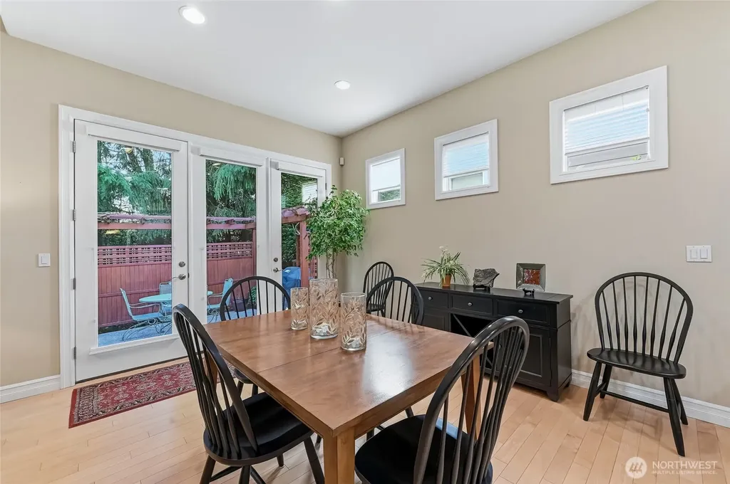 23729 NE 116th Place Redmond WA 98053