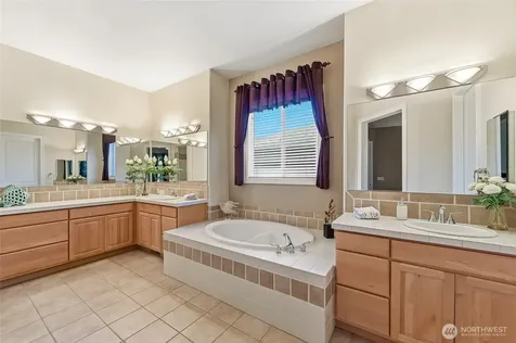 23729 NE 116th Place Redmond WA 98053