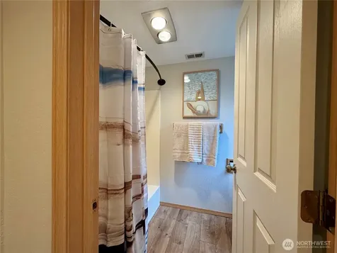 104 Spader Bay Road Chelan WA 98816