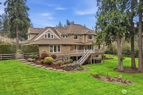 15923 163rd Avenue NE Woodinville WA 98072