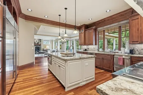 15923 163rd Avenue NE Woodinville WA 98072