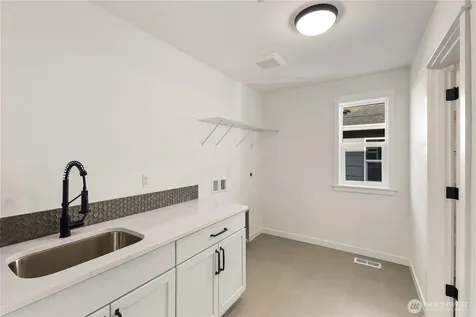 817 211th Place SE Bothell WA 98021